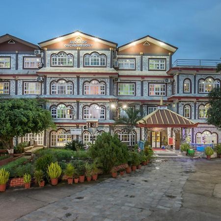 Avocado Orchid Resort Hetauda Eksteriør bilde