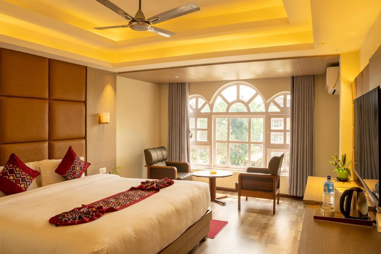 Avocado Orchid Resort Hetauda Eksteriør bilde
